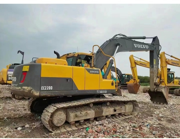 2023 Volvo EC220 - Kettenbagger: das Bild 2 2023 Volvo EC220 - Kettenbagger: das Bild 2