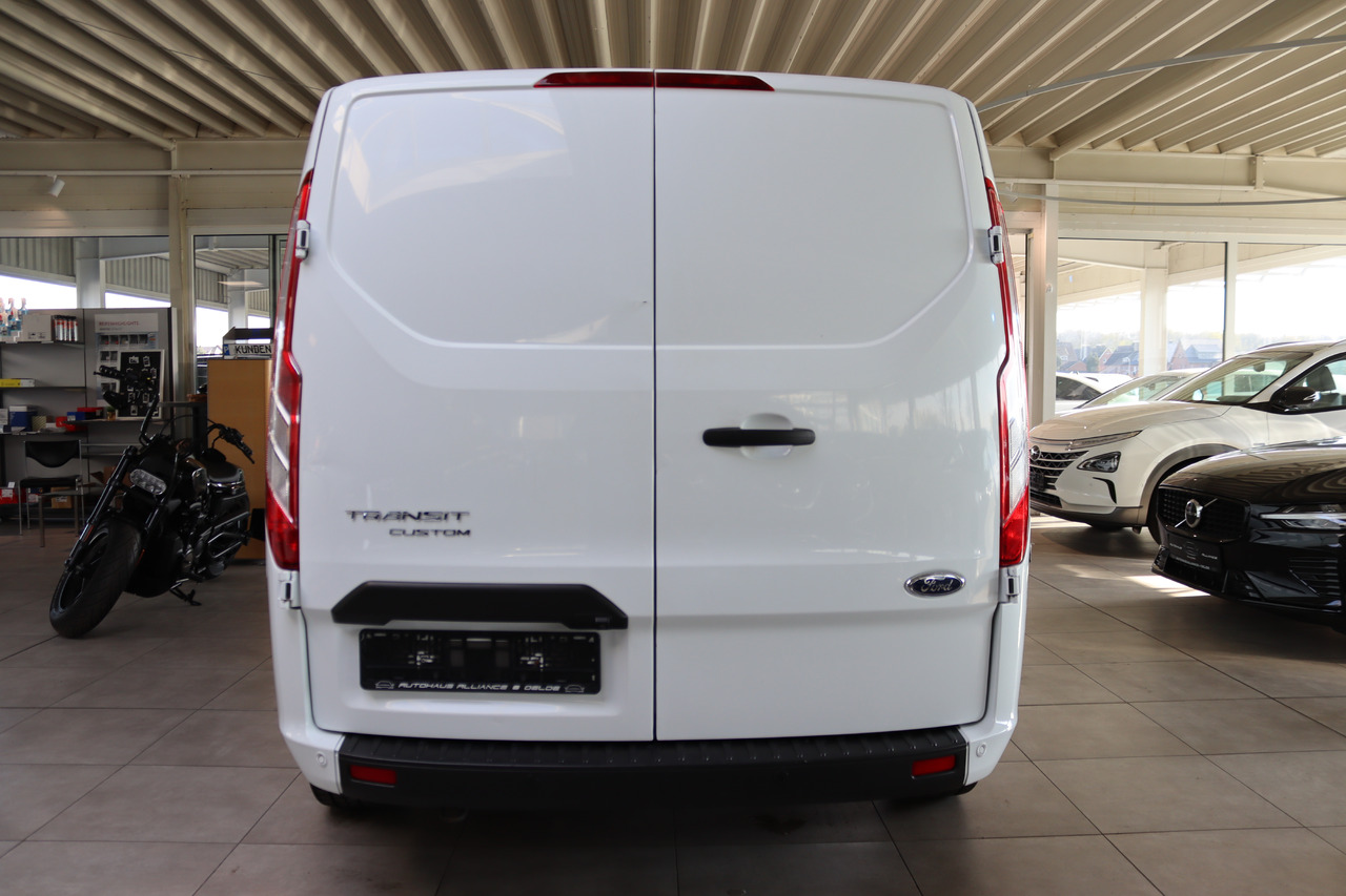 Kleintransporter Ford Transit: das Bild 6