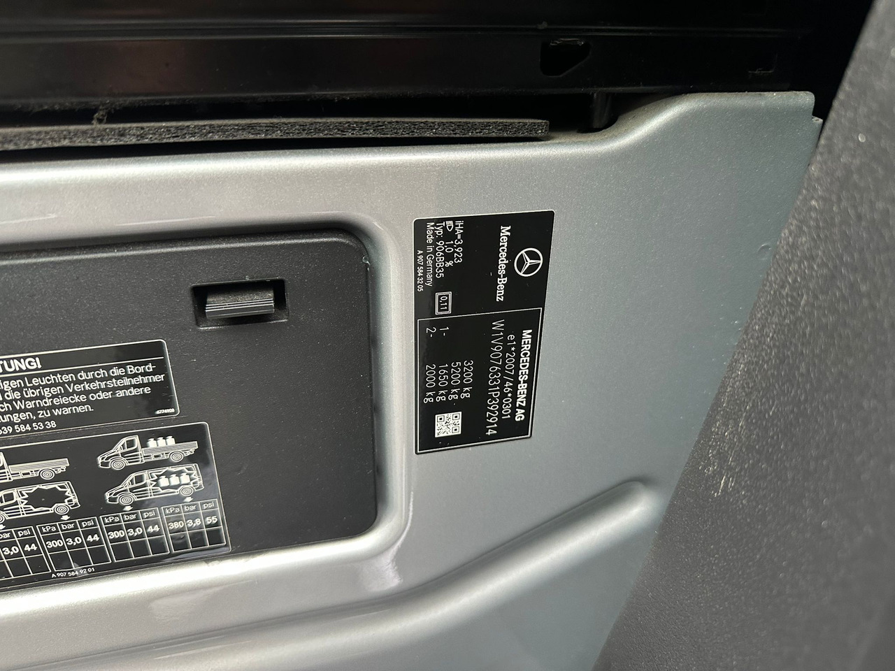 Kastenwagen Mercedes Benz Sprinter: das Bild 22