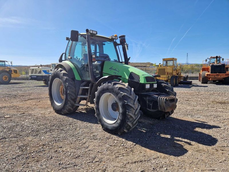 DEUTZ FAHR AGROTRON 135 MK 3 - Traktor: das Bild 1 DEUTZ FAHR AGROTRON 135 MK 3 - Traktor: das Bild 1