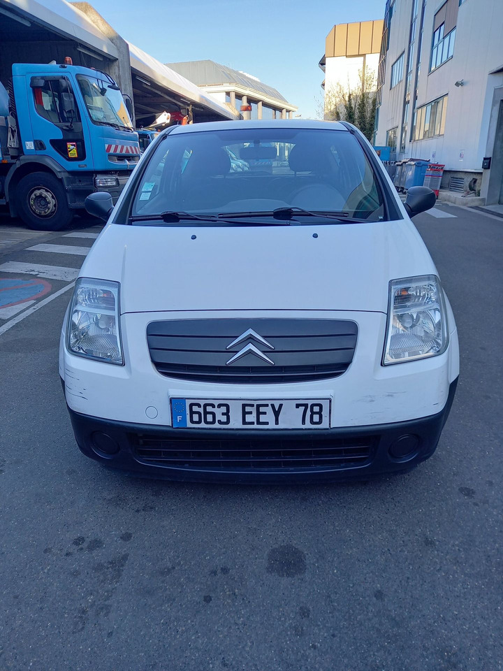 CITROEN C2 -Berline commerciale essence - 3 portes - 2 plac - PKW: das Bild 1 CITROEN C2 -Berline commerciale essence - 3 portes - 2 plac - PKW: das Bild 1