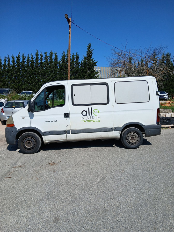 FOURGON RENAULT MASTER NON ROULANT . - Kastenwagen: das Bild 1 FOURGON RENAULT MASTER NON ROULANT . - Kastenwagen: das Bild 1