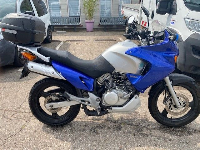 HONDA 125 VARADERO ROULE REVISION A PREVOIR - Motorrad: das Bild 3 HONDA 125 VARADERO ROULE REVISION A PREVOIR - Motorrad: das Bild 3