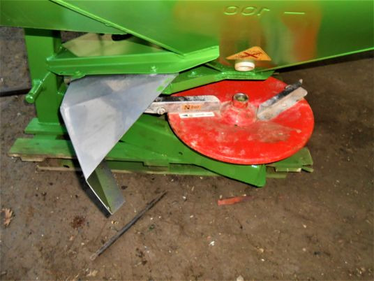 Amazone ZAM COMPACT - Düngerstreuer: das Bild 3 Amazone ZAM COMPACT - Düngerstreuer: das Bild 3