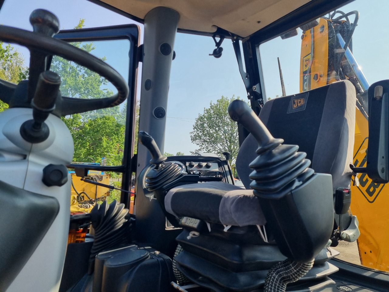 JCB 4CX - Baggerlader: das Bild 5 JCB 4CX - Baggerlader: das Bild 5