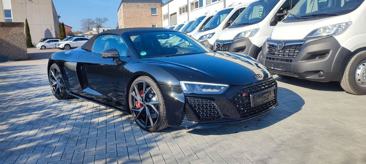 Audi R8 Spyder 5.2 FSI RWD performance - PKW: das Bild 4 Audi R8 Spyder 5.2 FSI RWD performance - PKW: das Bild 4