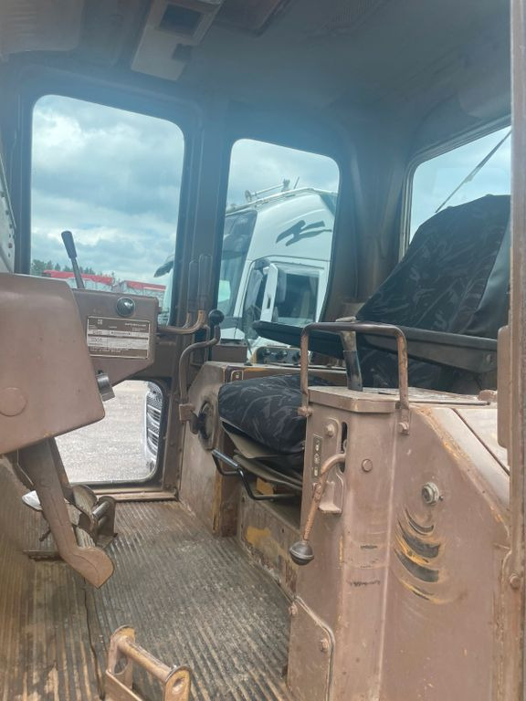CAT CAT D6D CAT D6D - Bulldozer: das Bild 5 CAT CAT D6D CAT D6D - Bulldozer: das Bild 5