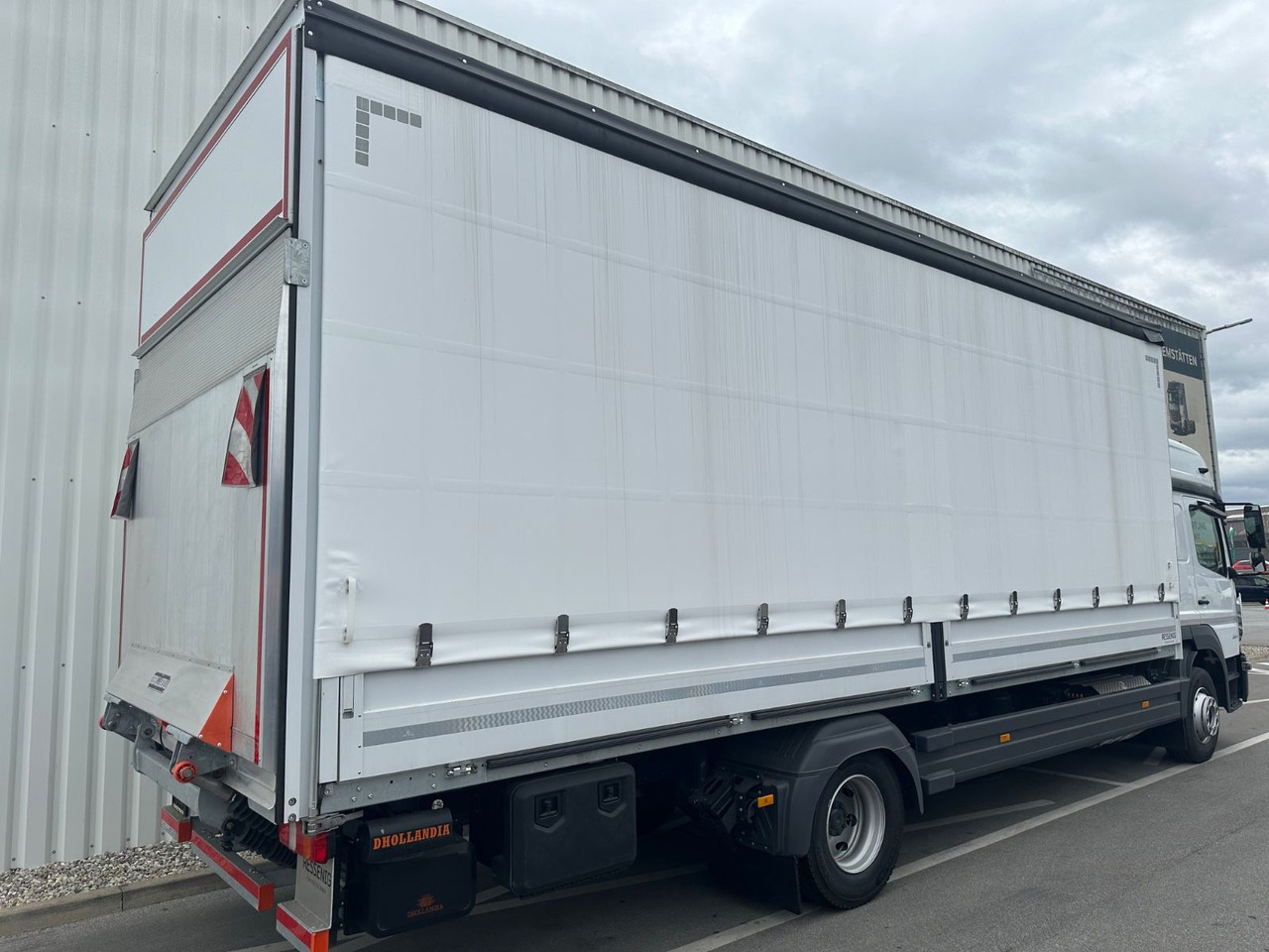 Mercedes-Benz Atego 1524 BigSpace LBW Navi/Kamera Mercedes-Benz Atego 1524 BigSpace LBW Navi/Kamera - Plane LKW: das Bild 3 Mercedes-Benz Atego 1524 BigSpace LBW Navi/Kamera Mercedes-Benz Atego 1524 BigSpace LBW Navi/Kamera - Plane LKW: das Bild 3