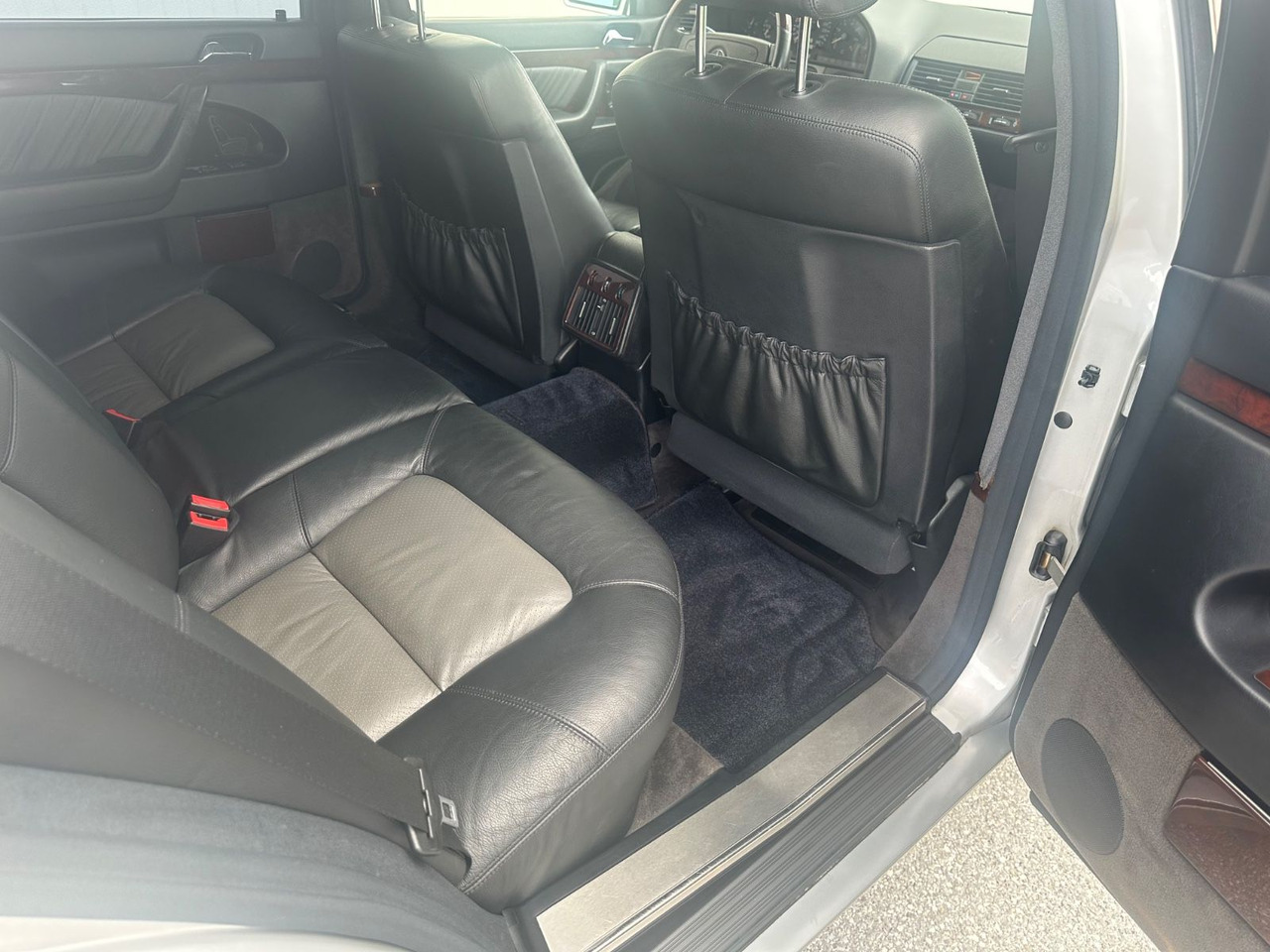 Limousine Mercedes-Benz S 600 L: das Bild 7