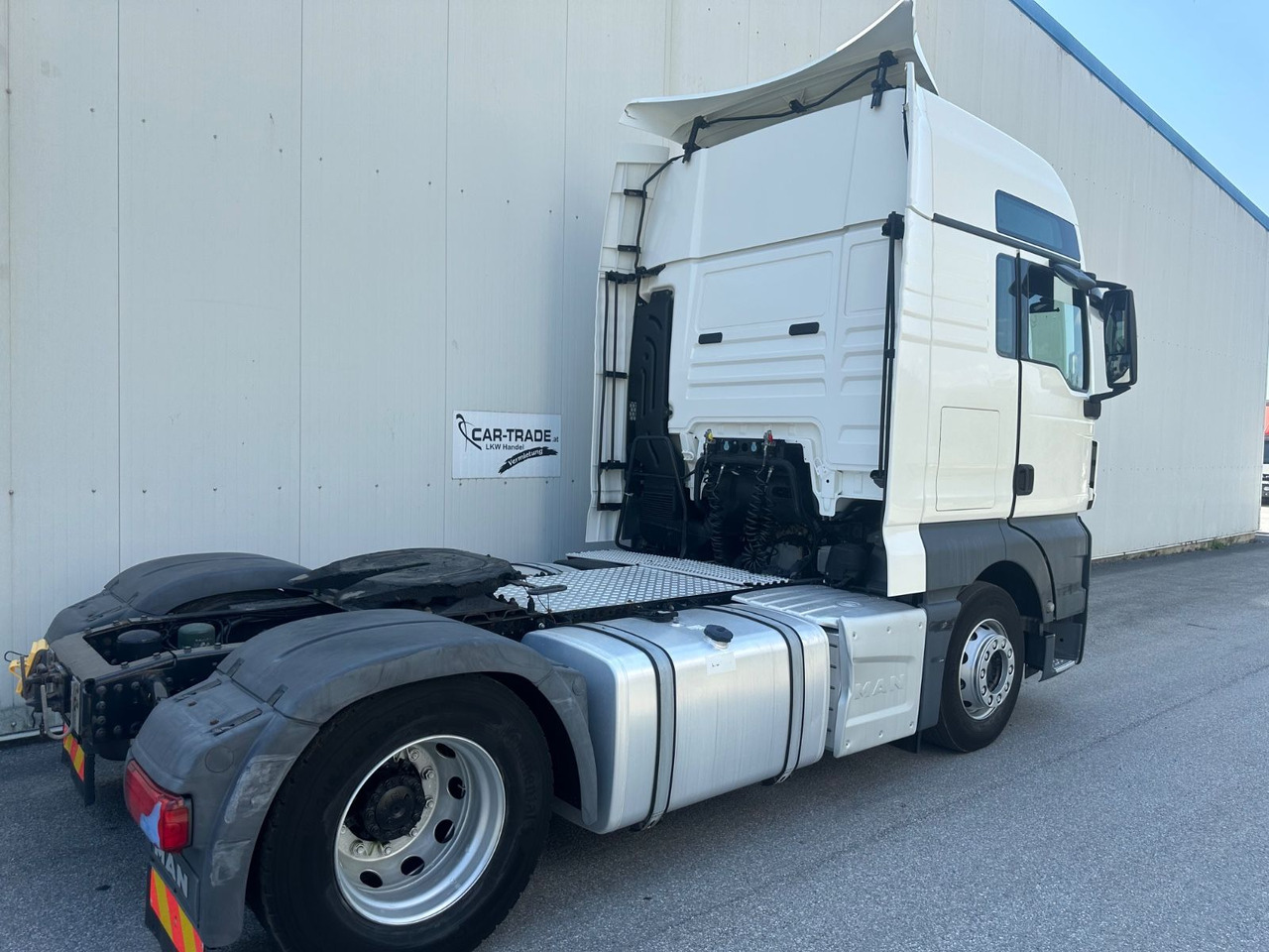 MAN TGX 18.460 XXL Intarder/Standklima - Sattelzugmaschine: das Bild 3 MAN TGX 18.460 XXL Intarder/Standklima - Sattelzugmaschine: das Bild 3