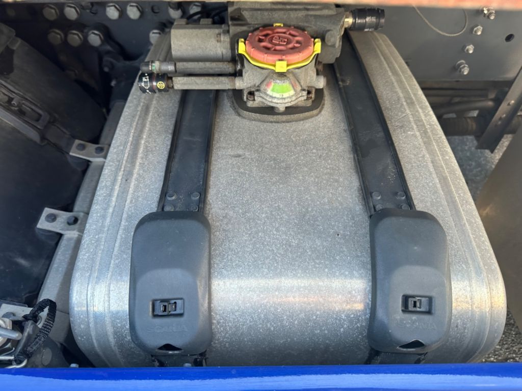 Sattelzugmaschine Scania 500R Vollluft Alu Leder LED Hyd.: das Bild 10