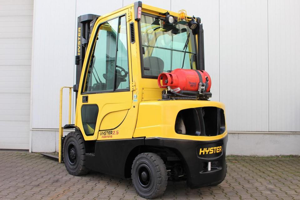 HYSTER H2.5FT Gas 2500kg - 2018 - 5196h - Treibgasstapler: das Bild 3 HYSTER H2.5FT Gas 2500kg - 2018 - 5196h - Treibgasstapler: das Bild 3