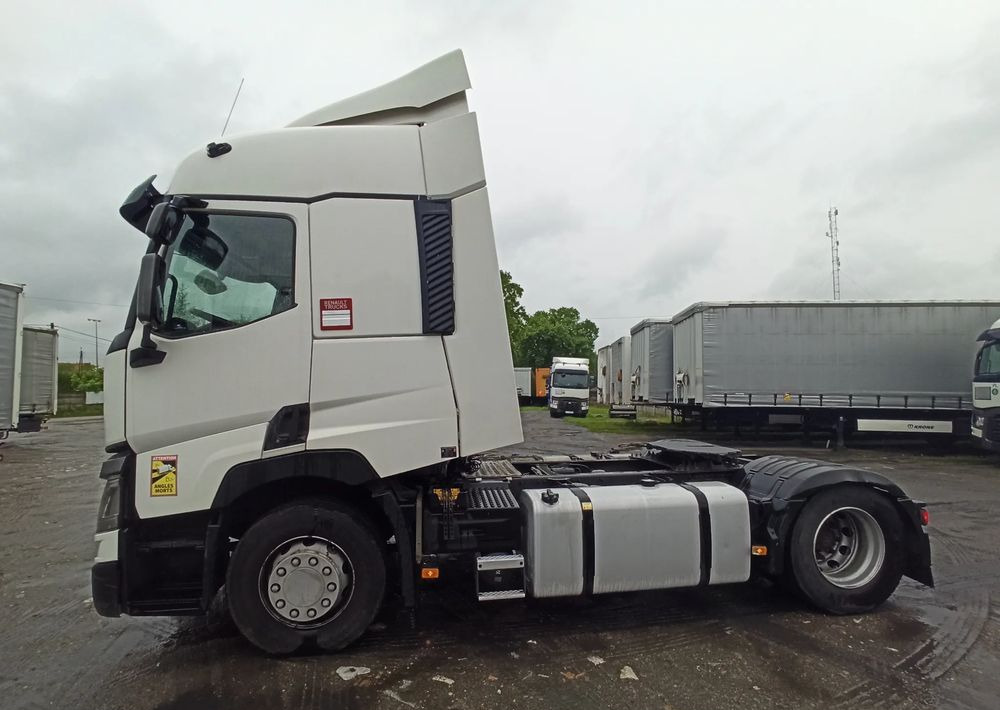 Renault T - Sattelzugmaschine: das Bild 4 Renault T - Sattelzugmaschine: das Bild 4