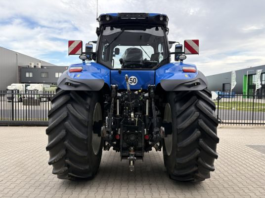 NEW HOLLAND New Holland T8.350 PLMi Genesis - Traktor: das Bild 4 NEW HOLLAND New Holland T8.350 PLMi Genesis - Traktor: das Bild 4
