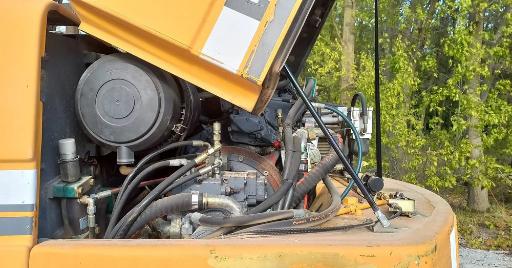 Mobilbagger Liebherr A316: das Bild 6