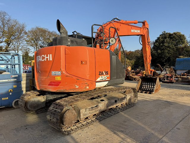 HITACHI ZX135US-6 - Kettenbagger: das Bild 5 HITACHI ZX135US-6 - Kettenbagger: das Bild 5