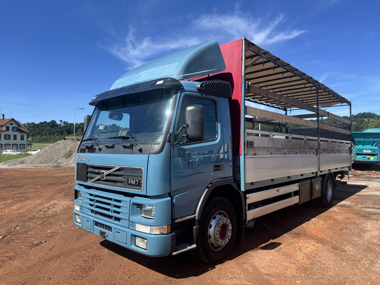 VOLVO FM7-290 4x2 Blache-Hebebühne - Plane LKW: das Bild 1 VOLVO FM7-290 4x2 Blache-Hebebühne - Plane LKW: das Bild 1