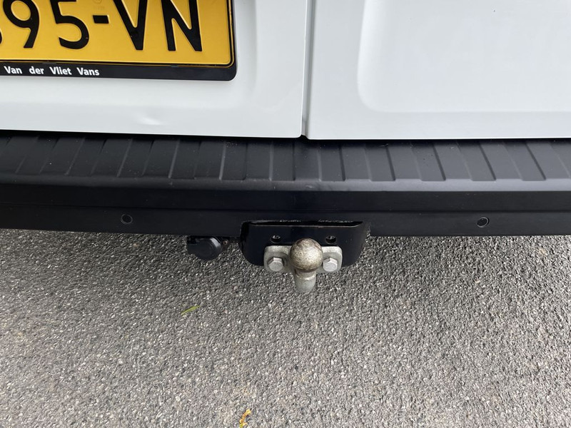 Kleintransporter Renault Trafic 1.6 dCi 126pk E6 Comfort 3 zits BPM Vrij! Lease €240 p/m, Airco, Navi, Trekhaak, PDC, Volledig onderhoudshistorie aanwezig: das Bild 17