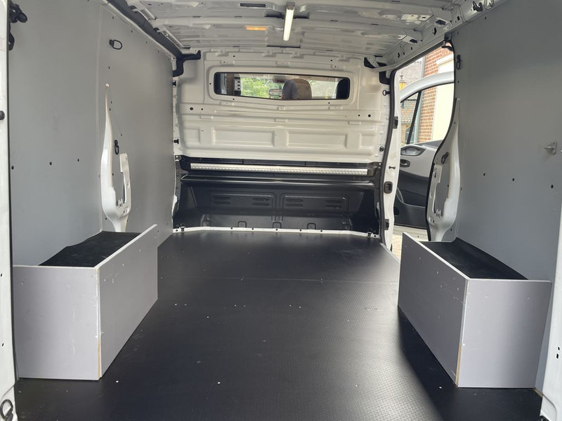 Kleintransporter Renault Trafic 1.6 dCi 126pk E6 Comfort 3 zits BPM Vrij! Lease €240 p/m, Airco, Navi, Trekhaak, PDC, Volledig onderhoudshistorie aanwezig: das Bild 16