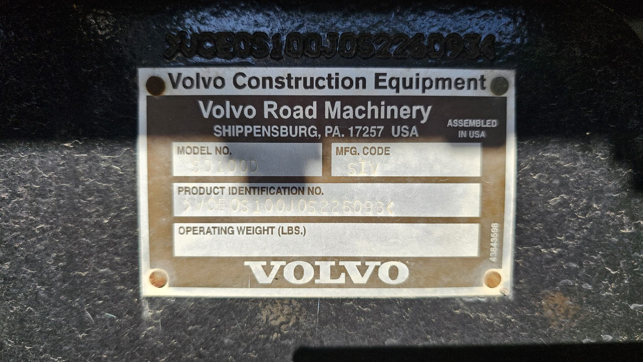 VOLVO SD100D - Walzenzug: das Bild 3 VOLVO SD100D - Walzenzug: das Bild 3