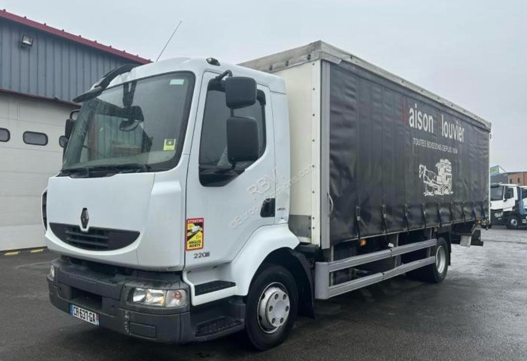 RENAULT MIDLUM 12.220 - Plane LKW: das Bild 1 RENAULT MIDLUM 12.220 - Plane LKW: das Bild 1