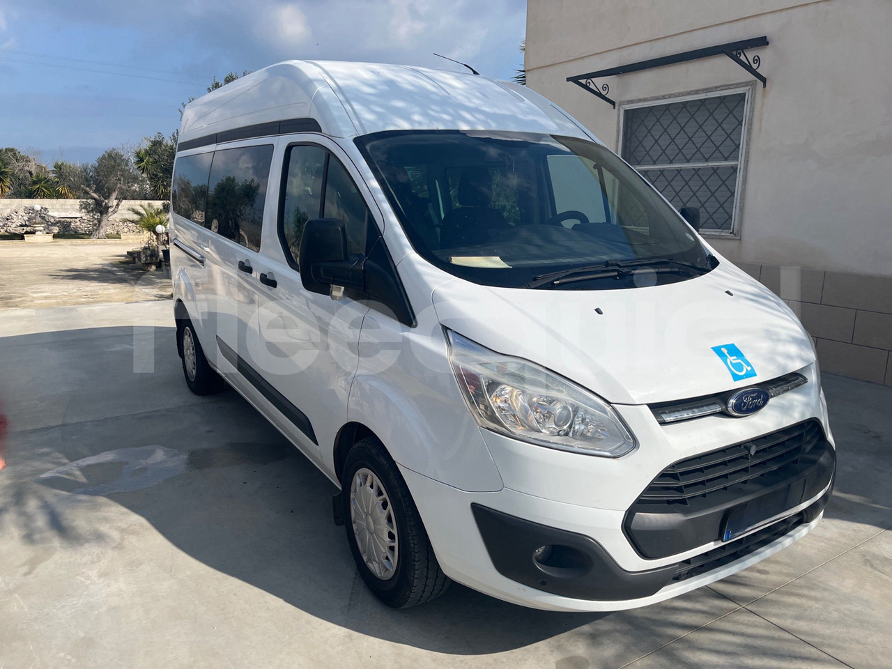 Ford Transit - Reisebus: das Bild 1 Ford Transit - Reisebus: das Bild 1