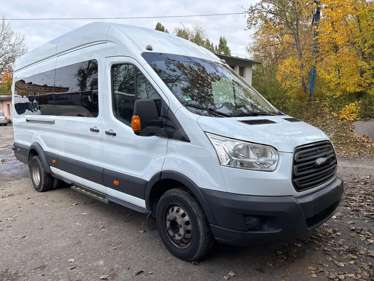Ford Transit - Überlandbus: das Bild 1 Ford Transit - Überlandbus: das Bild 1
