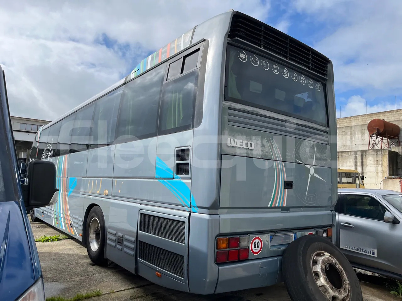 Reisebus Iveco 380: das Bild 9