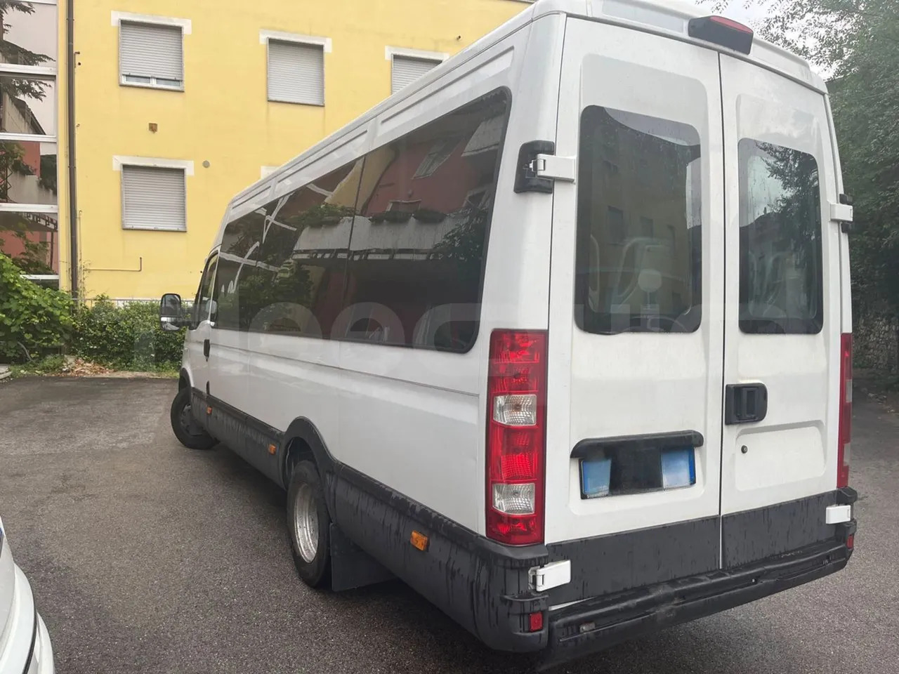 Kleinbus, Personentransporter Iveco Daily: das Bild 7