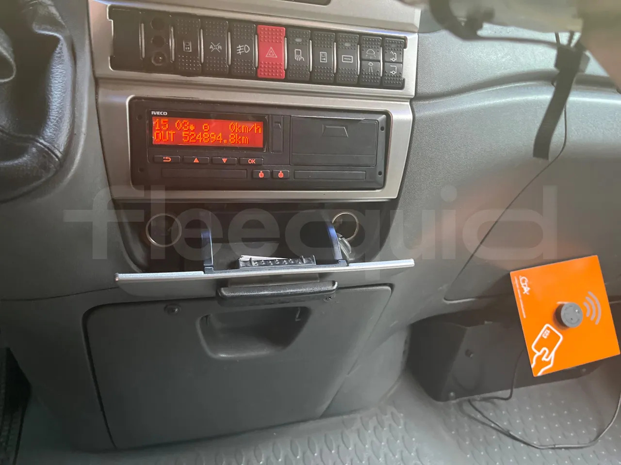 Kleinbus, Personentransporter Iveco Daily: das Bild 18