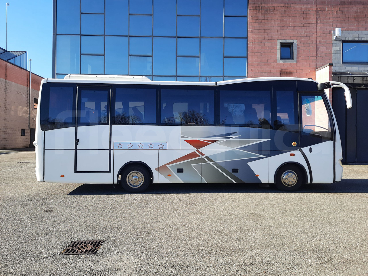 Reisebus Mercedes-Benz MB1022: das Bild 13
