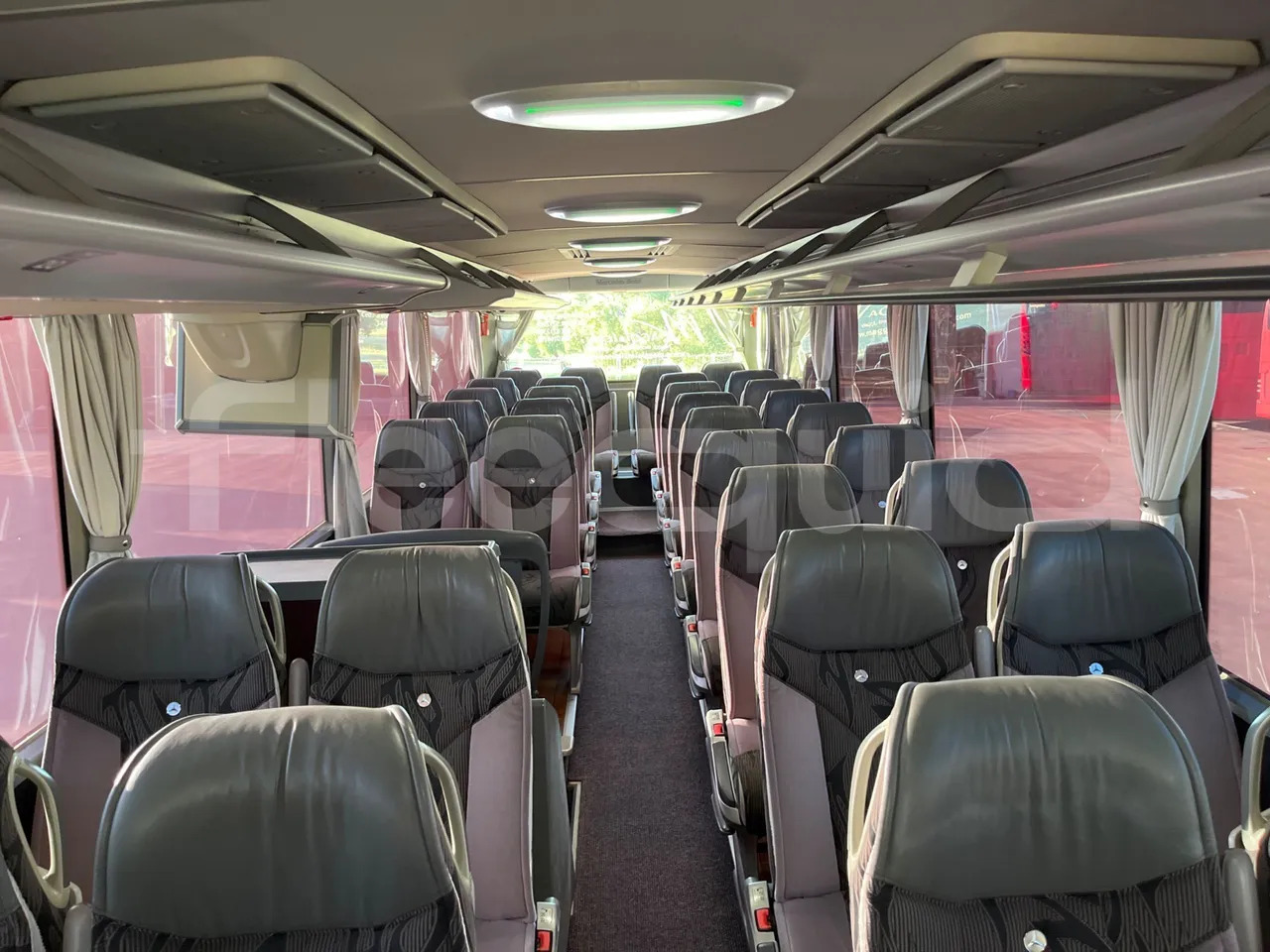 Reisebus Mercedes-Benz Tourismo: das Bild 38