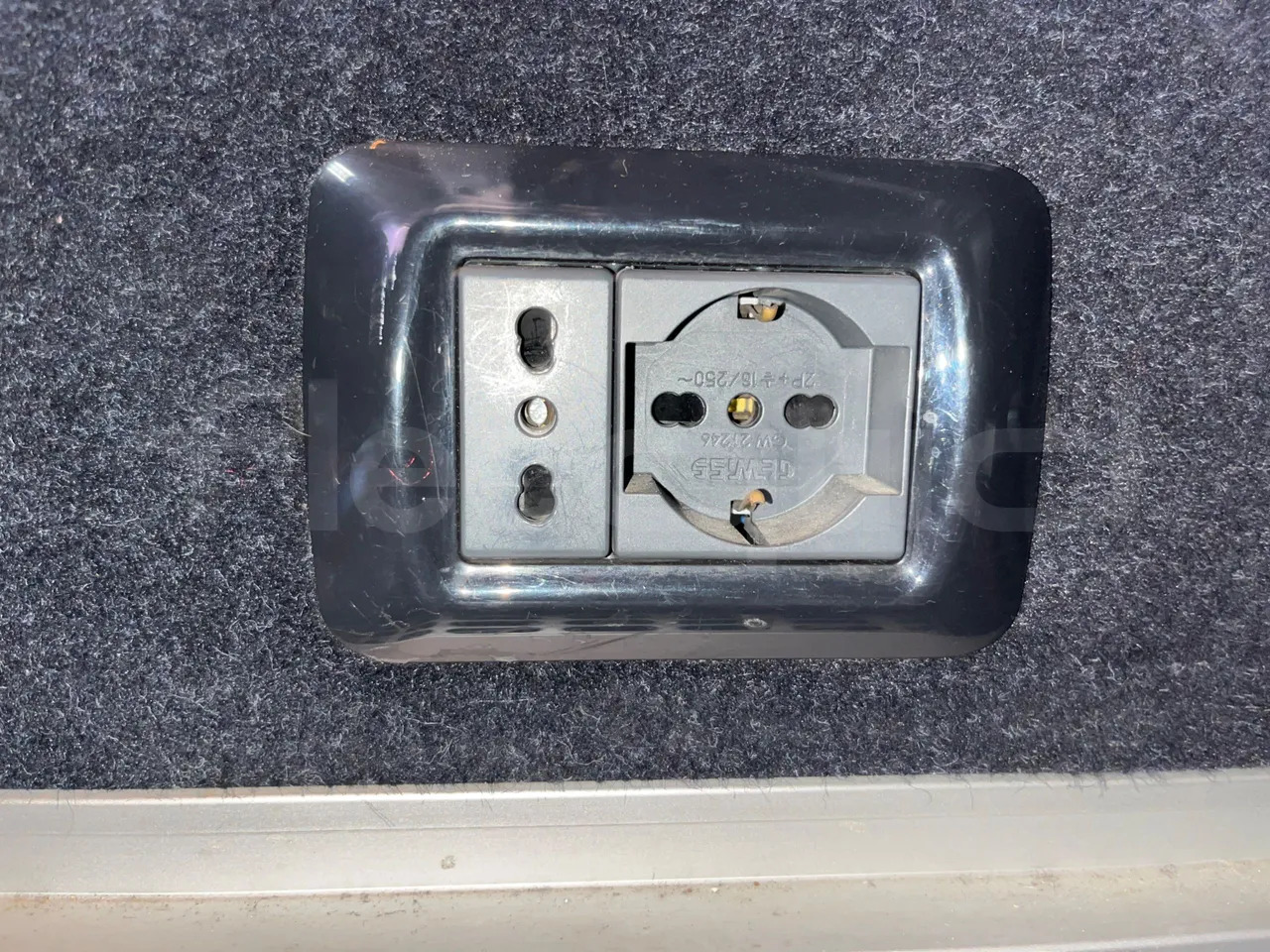 Reisebus Mercedes-Benz Tourismo: das Bild 46