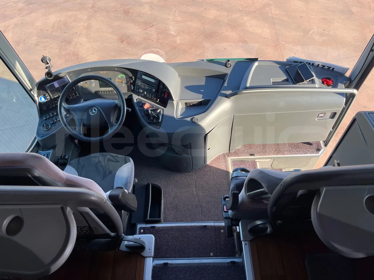 Reisebus Mercedes-Benz Tourismo: das Bild 28