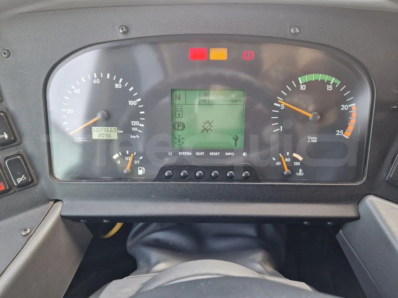 Mercedes-Benz Tourismo - Reisebus: das Bild 3 Mercedes-Benz Tourismo - Reisebus: das Bild 3