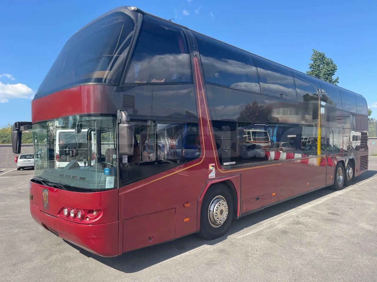 Neoplan 1122/3 - Doppeldeckerbus: das Bild 4 Neoplan 1122/3 - Doppeldeckerbus: das Bild 4
