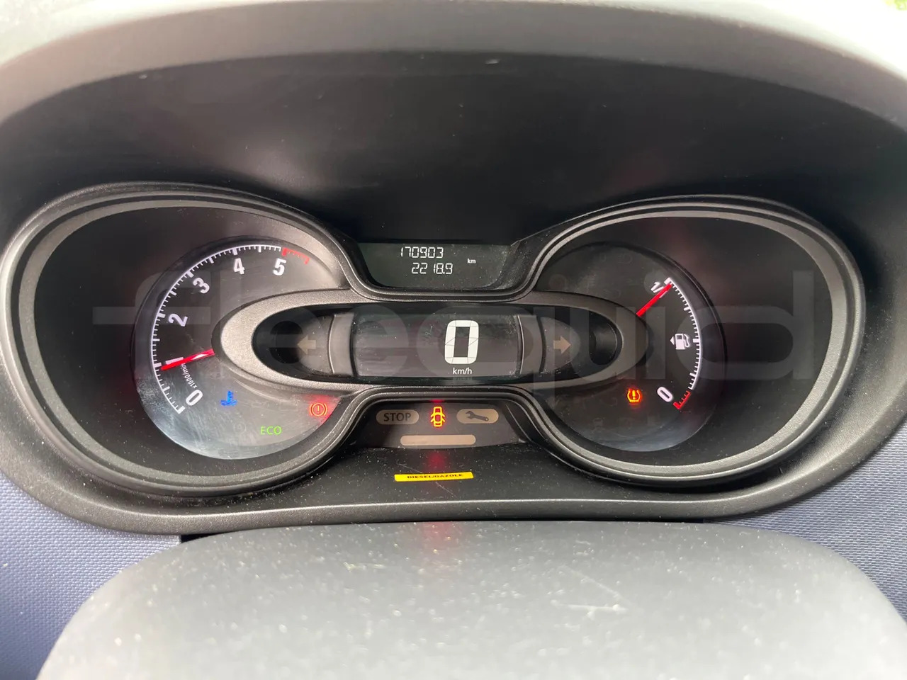 Opel Vivaro - B - Überlandbus: das Bild 3 Opel Vivaro - B - Überlandbus: das Bild 3