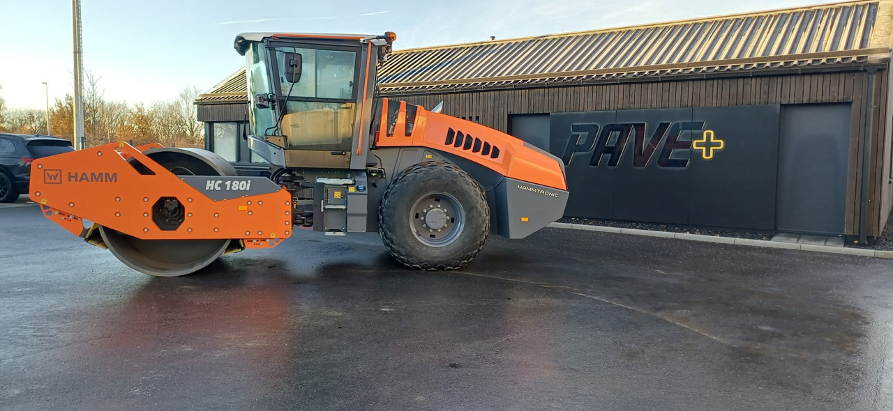 HAMM HC 180i - Walzenzug: das Bild 1 HAMM HC 180i - Walzenzug: das Bild 1