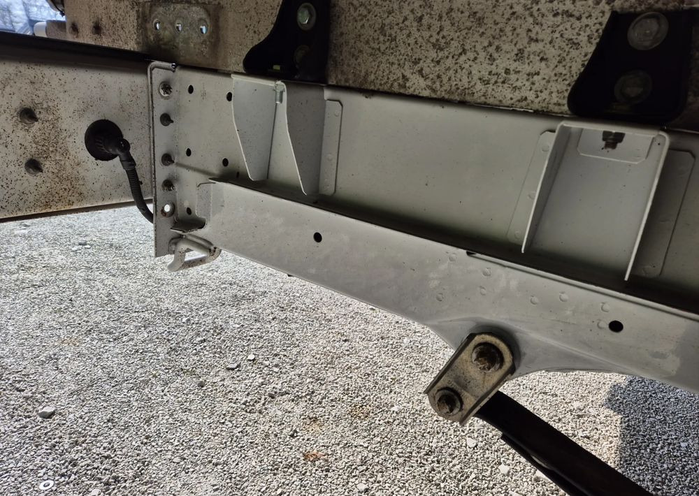 Pritsche Transporter Fiat Ducato 2.3 130KM Maxi Plandeka: das Bild 15 Pritsche Transporter Fiat Ducato 2.3 130KM Maxi Plandeka: das Bild 15