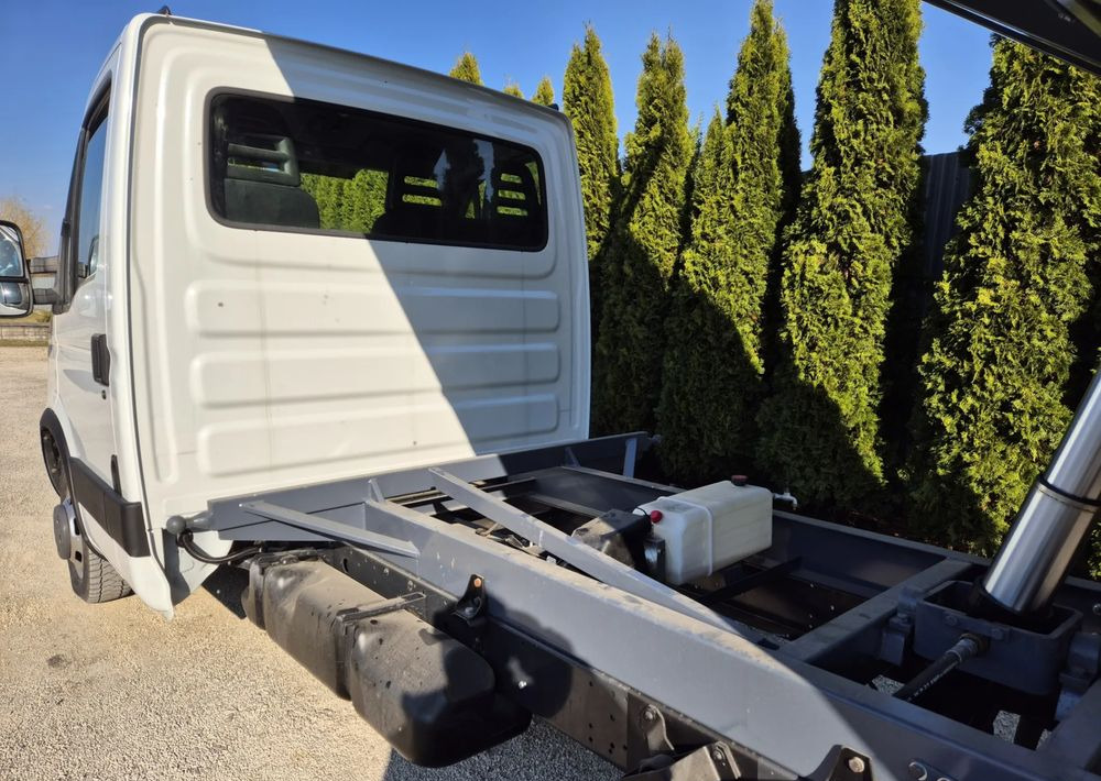 Iveco 35c15 3.0 150KM - Kipper Transporter: das Bild 5 Iveco 35c15 3.0 150KM - Kipper Transporter: das Bild 5