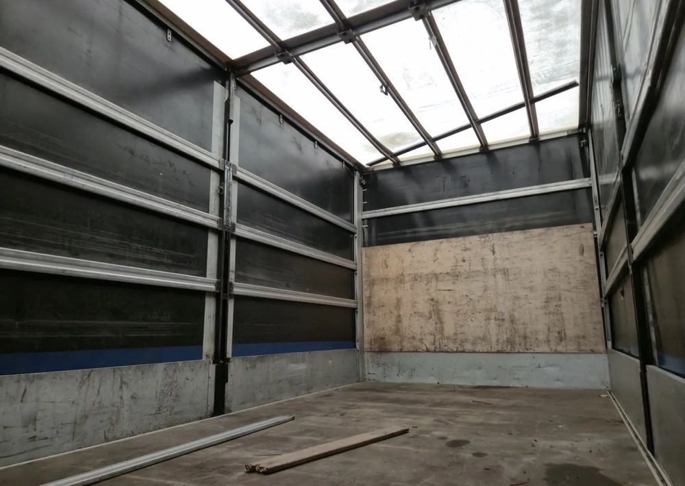 Iveco 70C17 3.0 170KM Skrzyniowy - Planen Transporter: das Bild 4 Iveco 70C17 3.0 170KM Skrzyniowy - Planen Transporter: das Bild 4