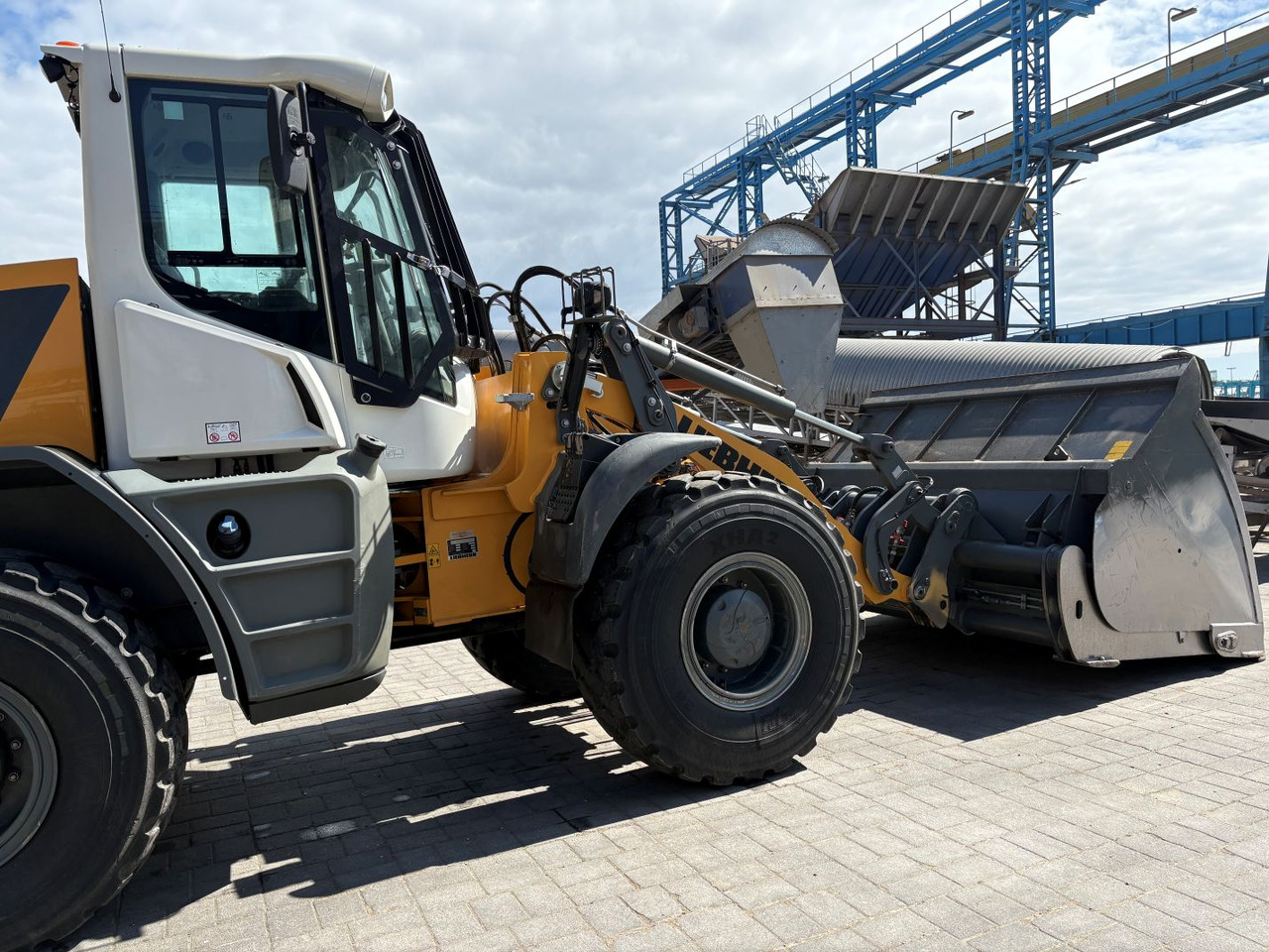 LIEBHERR L538 - Radlader: das Bild 2 LIEBHERR L538 - Radlader: das Bild 2