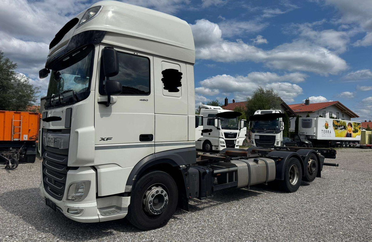 DAF XF 480 SSC RETARDA - Fahrgestell LKW: das Bild 1 DAF XF 480 SSC RETARDA - Fahrgestell LKW: das Bild 1