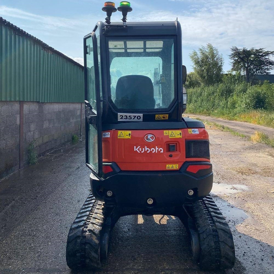 Kubota U 27-4 - Minibagger: das Bild 4 Kubota U 27-4 - Minibagger: das Bild 4