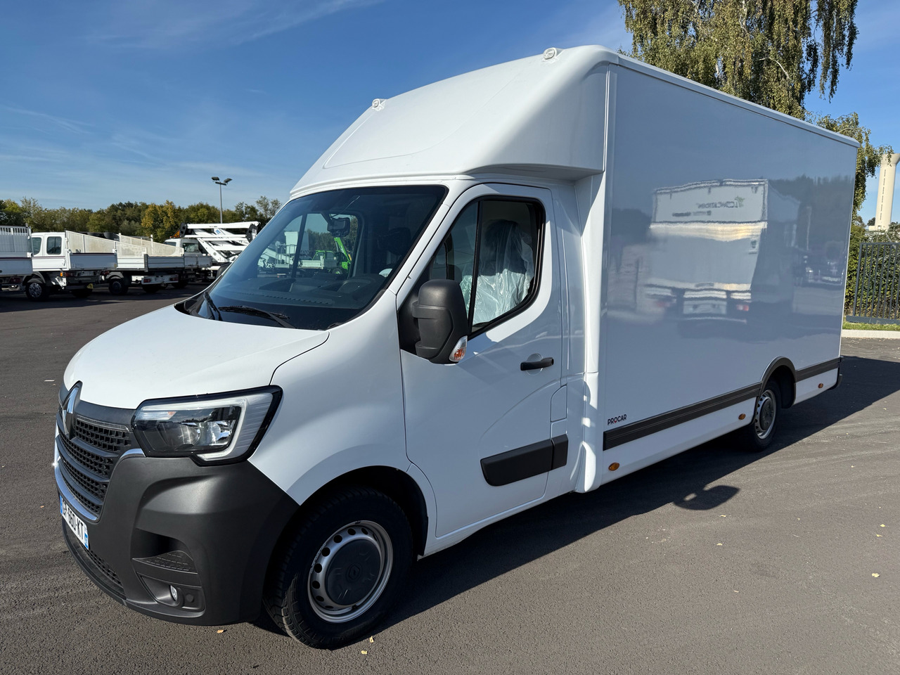 RENAULT MASTER 2.3 DCI 165 Planché Cabine Procar - Koffer Transporter: das Bild 2 RENAULT MASTER 2.3 DCI 165 Planché Cabine Procar - Koffer Transporter: das Bild 2