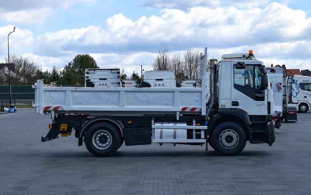 Iveco STRALIS 310 / 4x2 / EURO 6 / WYWROTKA / HYDROBURTA / AUTOMAT / HAK / 2015 / NISKI PRZEBIEG / SPROWADZONY - Kipper: das Bild 4 Iveco STRALIS 310 / 4x2 / EURO 6 / WYWROTKA / HYDROBURTA / AUTOMAT / HAK / 2015 / NISKI PRZEBIEG / SPROWADZONY - Kipper: das Bild 4