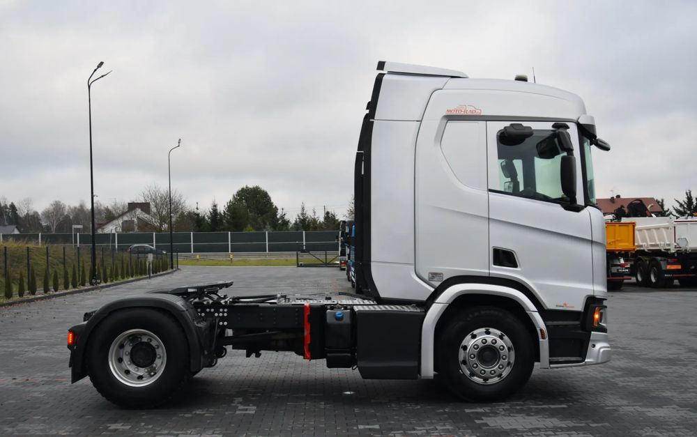 Scania R450 / HYDRAULIKA / RETARDER / ACC / KLIMA / FULL LEDY / ALUFELGI / SERWISOWANA / SPROWADZONA - Sattelzugmaschine: das Bild 4 Scania R450 / HYDRAULIKA / RETARDER / ACC / KLIMA / FULL LEDY / ALUFELGI / SERWISOWANA / SPROWADZONA - Sattelzugmaschine: das Bild 4