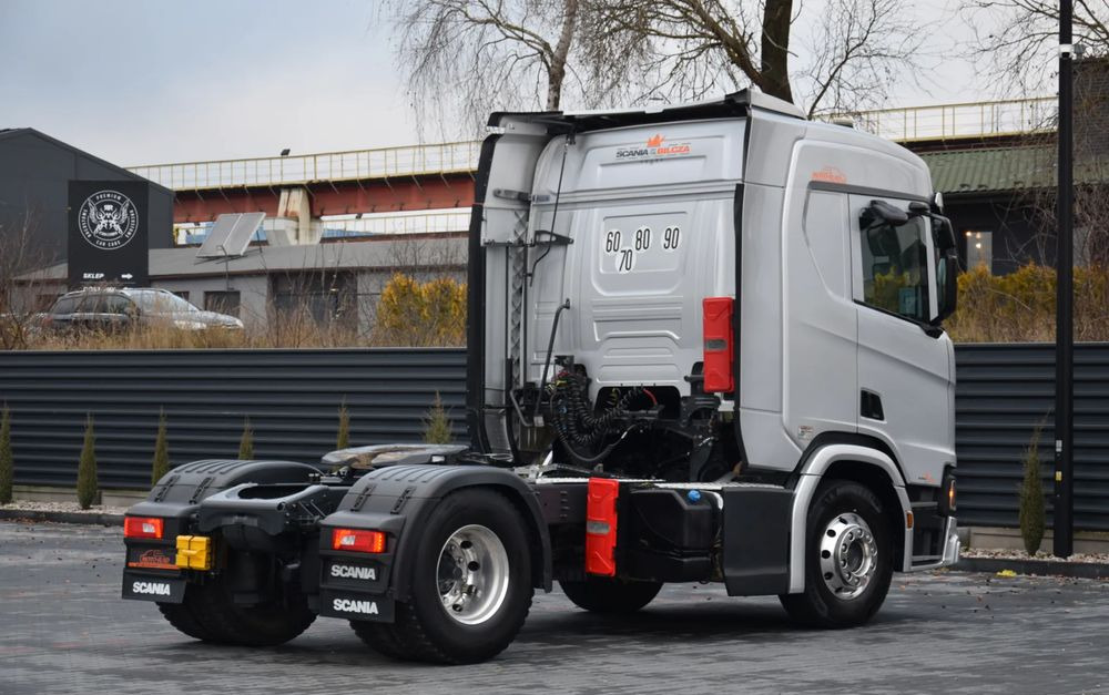 Scania R450 / HYDRAULIKA / RETARDER / ACC / KLIMA / FULL LEDY / ALUFELGI / SERWISOWANA / SPROWADZONA - Sattelzugmaschine: das Bild 5 Scania R450 / HYDRAULIKA / RETARDER / ACC / KLIMA / FULL LEDY / ALUFELGI / SERWISOWANA / SPROWADZONA - Sattelzugmaschine: das Bild 5