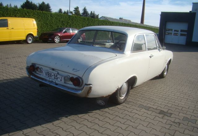 Ford Taunus - Limousine: das Bild 4 Ford Taunus - Limousine: das Bild 4