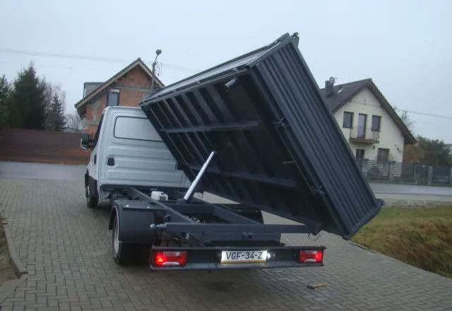 Iveco DAILY 50 C 17 3.0TDI WYWROTKA 4.70M 3.5T KLIMATRONIK - Kipper Transporter: das Bild 5 Iveco DAILY 50 C 17 3.0TDI WYWROTKA 4.70M 3.5T KLIMATRONIK - Kipper Transporter: das Bild 5